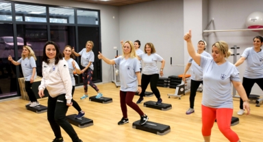 Konak Belediyesi'nin spor kurslarına yoğun ilgi