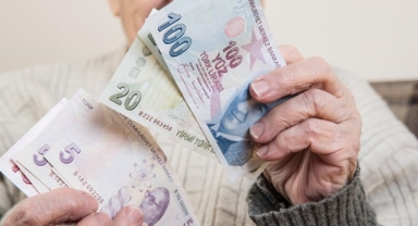 'Meclis açılır açılmaz' demişlerdi... Emekli maaşına iyileştirme yeni yıla kalacak!
