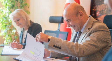 Narlıdere Metrosu için son kredi imzası da atıldı