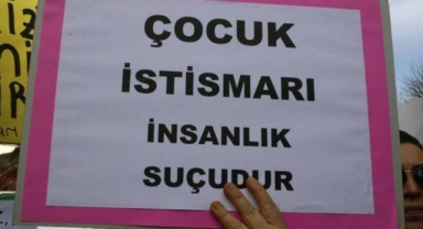 Öğretmenleri tarafından senelerce istismara uğradılar: 