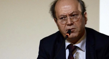 Yeni Şafak yazarı laikliği hedef aldı: 'Laiklik kutsal inek midir, dokunamıyoruz'