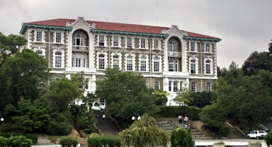 YKS'de 166 puan aldı... 34 yaş üstü kontenjanla Boğaziçi Üniversitesi'ne yerleşti 