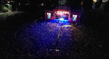 92. İzmir Enternasyonal Fuarı’nda müzik durmuyor