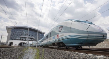 Bilet ücretlerine büyük zam yapan TCDD'den 