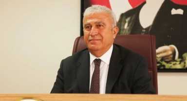 CHP’de yaprak dökümü: Efeler Belediye Başkanı partisinden istifa etti 