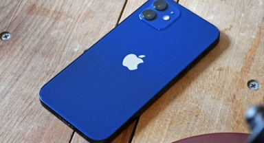 Fransa'da iPhone12 satışları radyasyona takıldı 