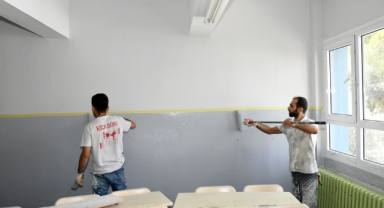 Karabağlar Belediyesi'nden eğitime büyük destek