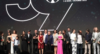 Kültür ve Turizm Bakanlığı, Altın Portakal Film Festivali'nden çekildi