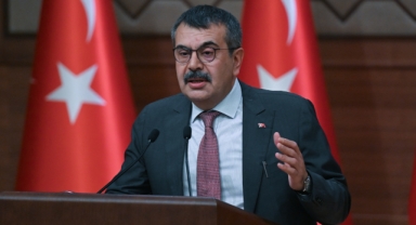 MEB duyurdu... Türkçe ortalaması 70 olmayan sınıfta kalacak!