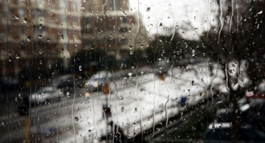 Meteoroloji uyardı: Şemsiyelerinizi hazırlayın!