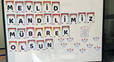 Okulda öğrencilere Kuran dinlettiler