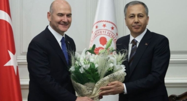 Soylu “söktü” Yerlikaya “taktı”: Eski müdürlere rütbe iadesi 