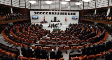 4 milletvekilinin fezlekesi mecliste!