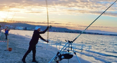 4. Surfcasting Balık Turnuvası’nda ödüller sahiplerini buldu