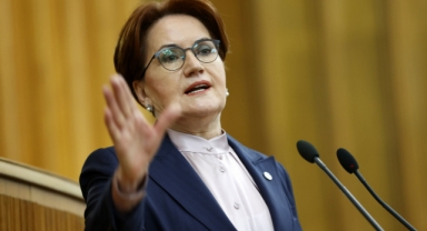 Akşener’den grup toplantısı mesajı: “Demokrasi nasıl işletilirmiş öğretmeye geliyoruz” 