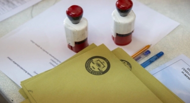 Anket: AK Parti ve CHP'de büyük düşüş, Zafer Partisi'nden sürpriz, 'kararsızlarda yeni bir durum var'