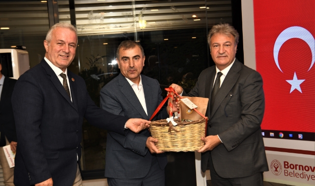 Bornova’da “Muhtarlar Günü” kutlandı