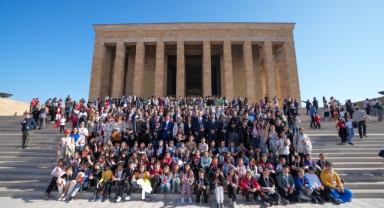 Gaziemirliler 100. yılda Atatürk’ün huzuruna çıktı