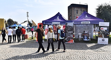 Gençler hayalleri için Kariyer Fuarı'na akın etti
