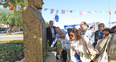 Güzelbahçe, Prof. Dr. Ahmet Taner Kışlalı'yı unutmadı 