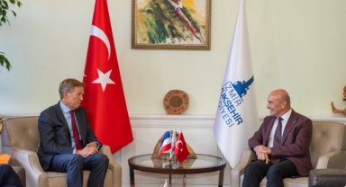 Hollanda Büyükelçisi Wijnands Soyer’i ziyaret etti