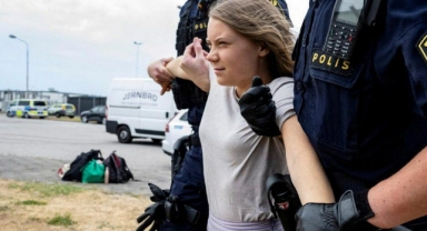 İsveçli aktivist Thunberg tutuklandı 