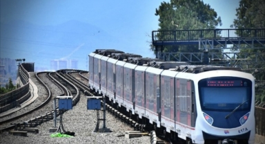 İzmir'de ulaşıma 14 Ekim ayarı: Otobüs yerine raylı sistem ve vapur 