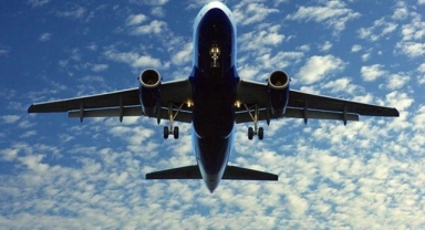 İzmir'den Kıbrıs'a direkt uçuşlar başladı