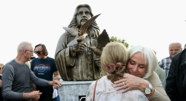 Karşıyaka'dan Barış Manço için vefa etkinliği 
