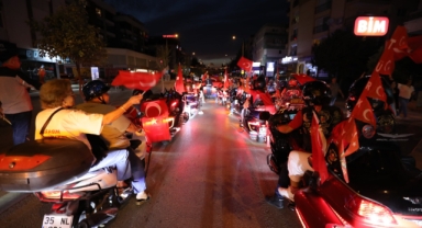 Narlıdere 100.yılda Cumhuriyet ateşi ile aydınlandı