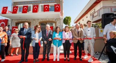 'Olgun Gençlik Merkezi” İzmir’e çok yakıştı