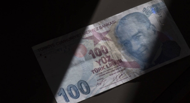 SEB'ten Türkiye değerlendirmesi: TL'de değer kaybı sürecek