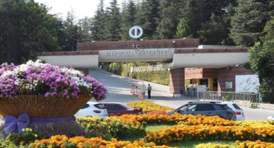 Üniversite öğrencisi yemekhanede yaşamına son verdi