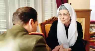 Zübeyde Analar ve Oğullar