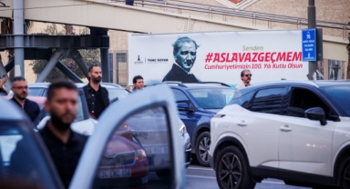 85 yıldır bitmeyen özlem... Saat 9'u 5 geçe İzmir'de hayat durdu