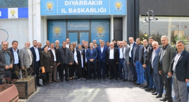 AK Parti'de istifa depremi: İl örgütü yönetiminin tamamı istifa etti
