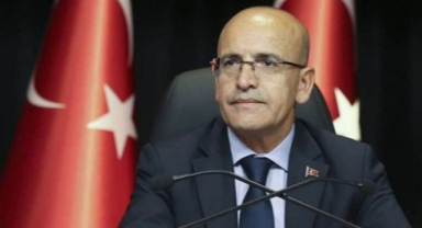 Bakan Mehmet Şimşek'in tüketimi azaltma hedefi tutmuyor