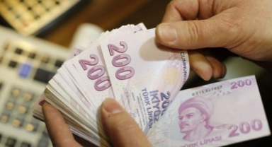 Bankalardan faiz hamlesi 