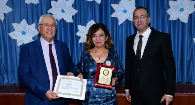 Başkan Selvitopu Öğretmenler Günü'nü kutladı