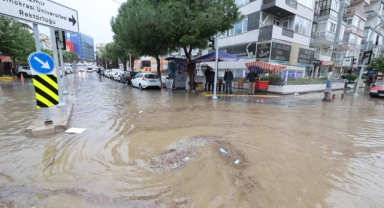 Büyükşehir açıkladı... İzmir’de metrekareye 58,5 kilogram yağış düştü