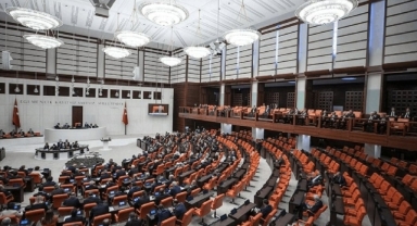 CHP'den Meclis'e sicil affı teklifi 