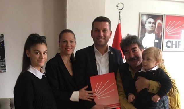 CHP'li Türkmentepe Foça'dan aday adaylığını açıkladı