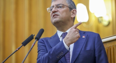 CHP lideri Özel’den 50 + 1 yanıtı: “Anayasa değiştiremeyeceksin” 