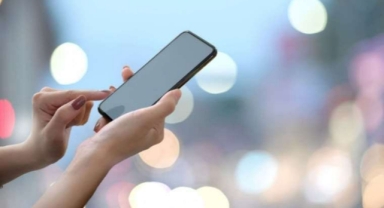 Cumhurbaşkanı gençlere söz vermişti: Vergisiz telefon satışı başlayamadı 