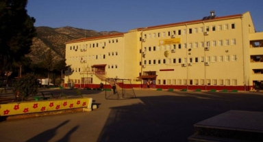 “Devlet malı yemem” diyen öğretmene ceza