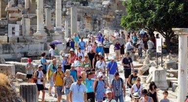 Ekim ayı verileri açıklandı… İzmir’e kaç turist geldi?