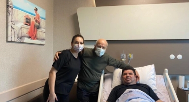 Eski Başkan Yüksel Çakmur'dan Erhan Kılıç'a geçmiş olsun ziyareti