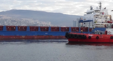 Gazze'ye gidiyor... Yardım gemisi İzmir'den çıkış yaptı!