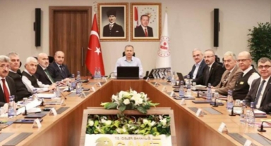 İçişleri Bakanlığı'nın operasyonları AK Parti'de nasıl karşılanıyor?