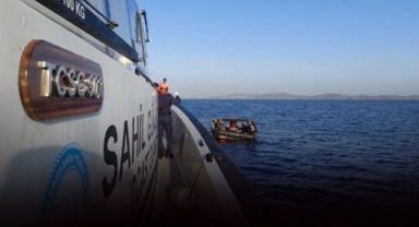 İzmir açıklarında 132 kaçak göçmen kurtarıldı
